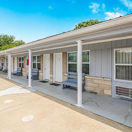 Horse Cave Motel 외부 사진
