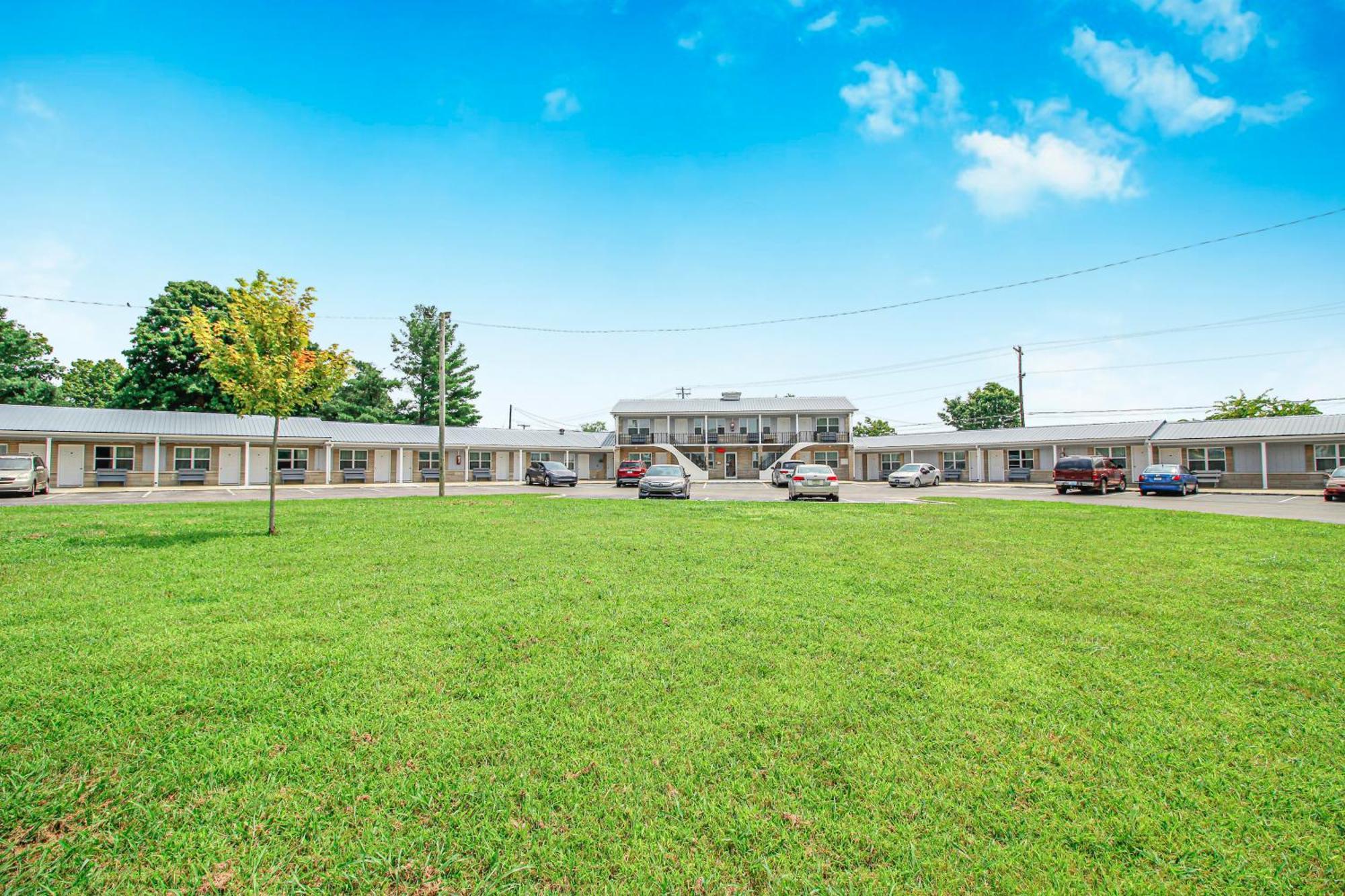 Horse Cave Motel 외부 사진