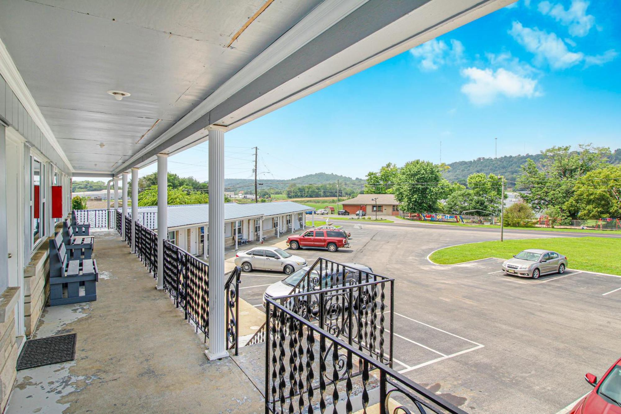 Horse Cave Motel 외부 사진