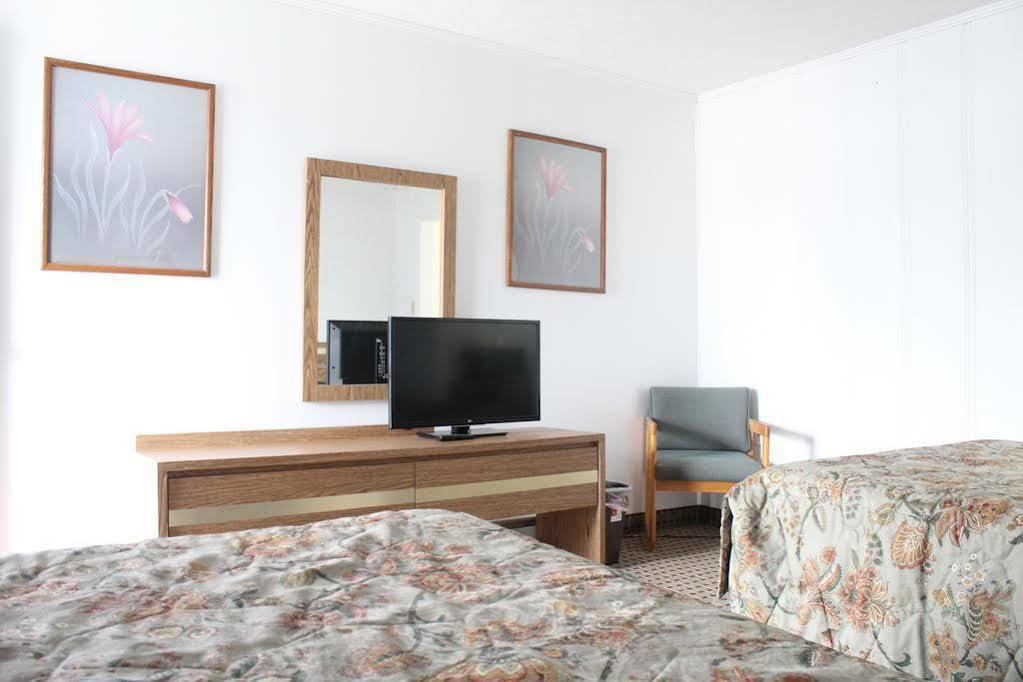 Horse Cave Motel 외부 사진